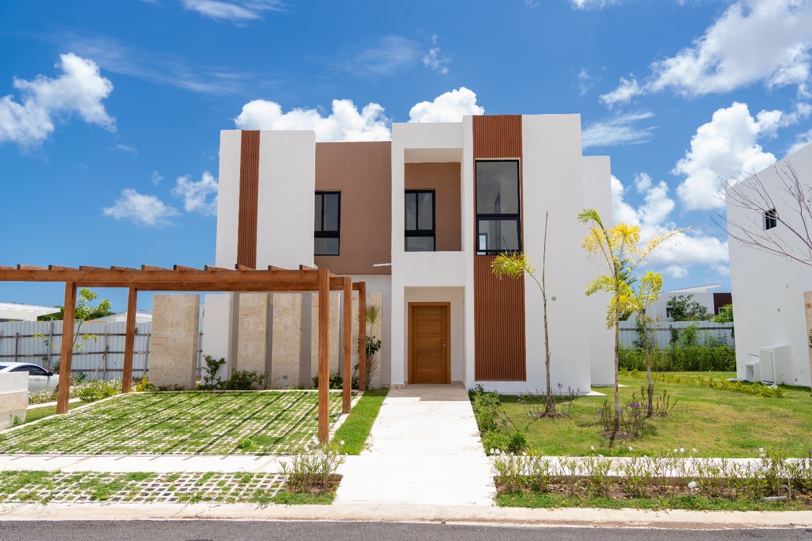 Villa for Sale in Oasis Park, Vista Cana – Move-In Ready